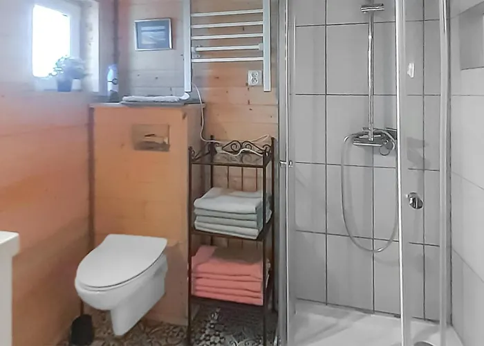 Semesterbostad In With Sauna Karsin